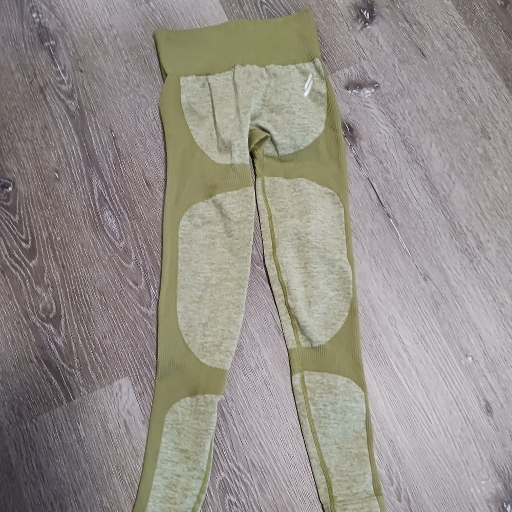 Doyoueven Impact Seamless Leggings Small View 4